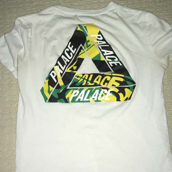 PALACE Other - Palace Tri-Wobble tshirt